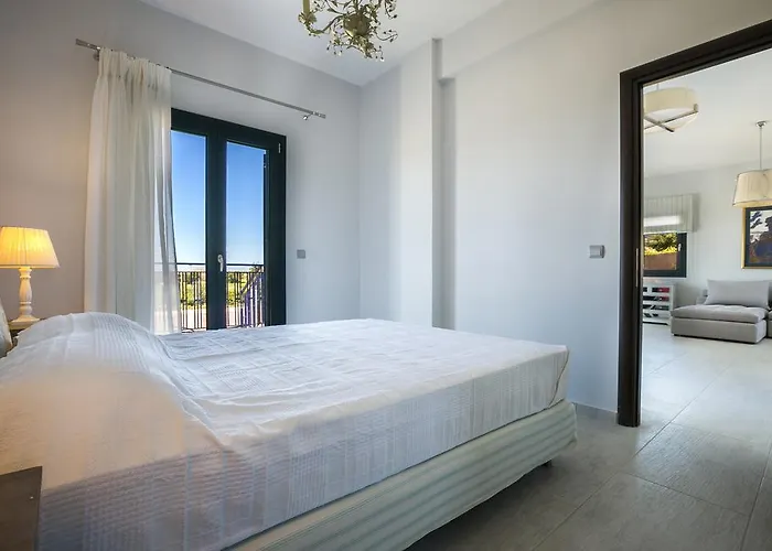 Seirios Luxury Svoronata