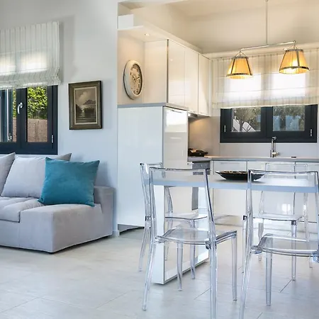 Seirios Luxury סבורונטה