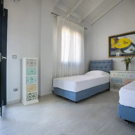 Seirios Luxury סבורונטה