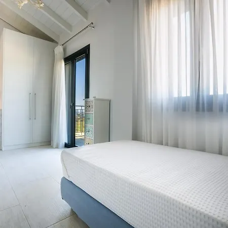 וילה Seirios Luxury